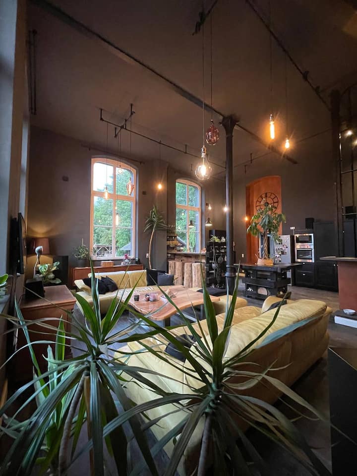 Wohnzimmer Bild 14