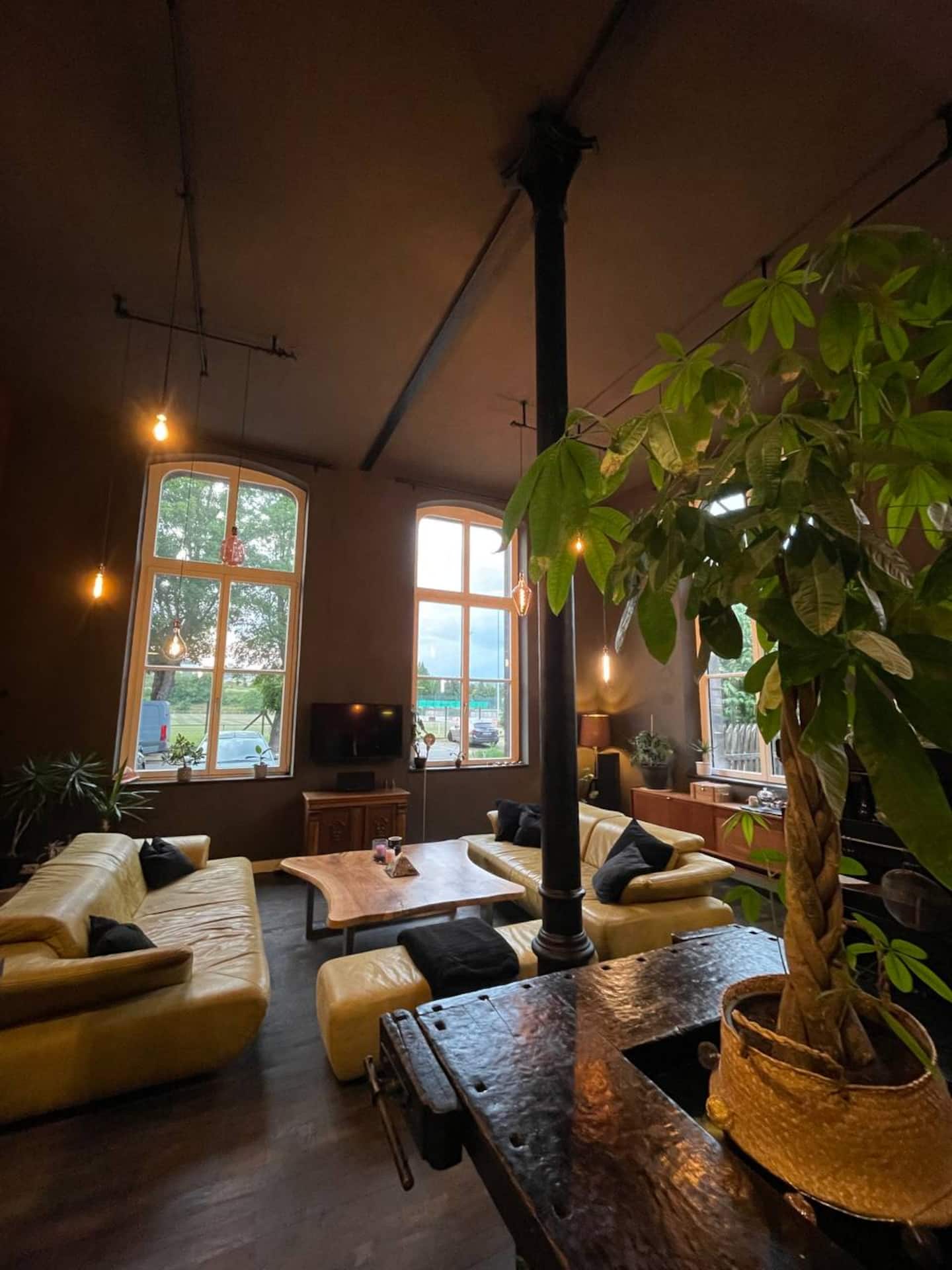 Wohnzimmer Bild 15
